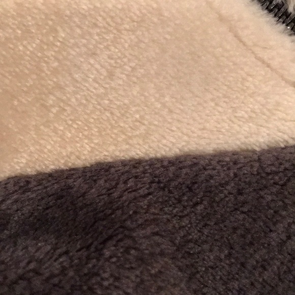 EXPRESS Soft Jacket/Hoodie - Picture 7 of 8